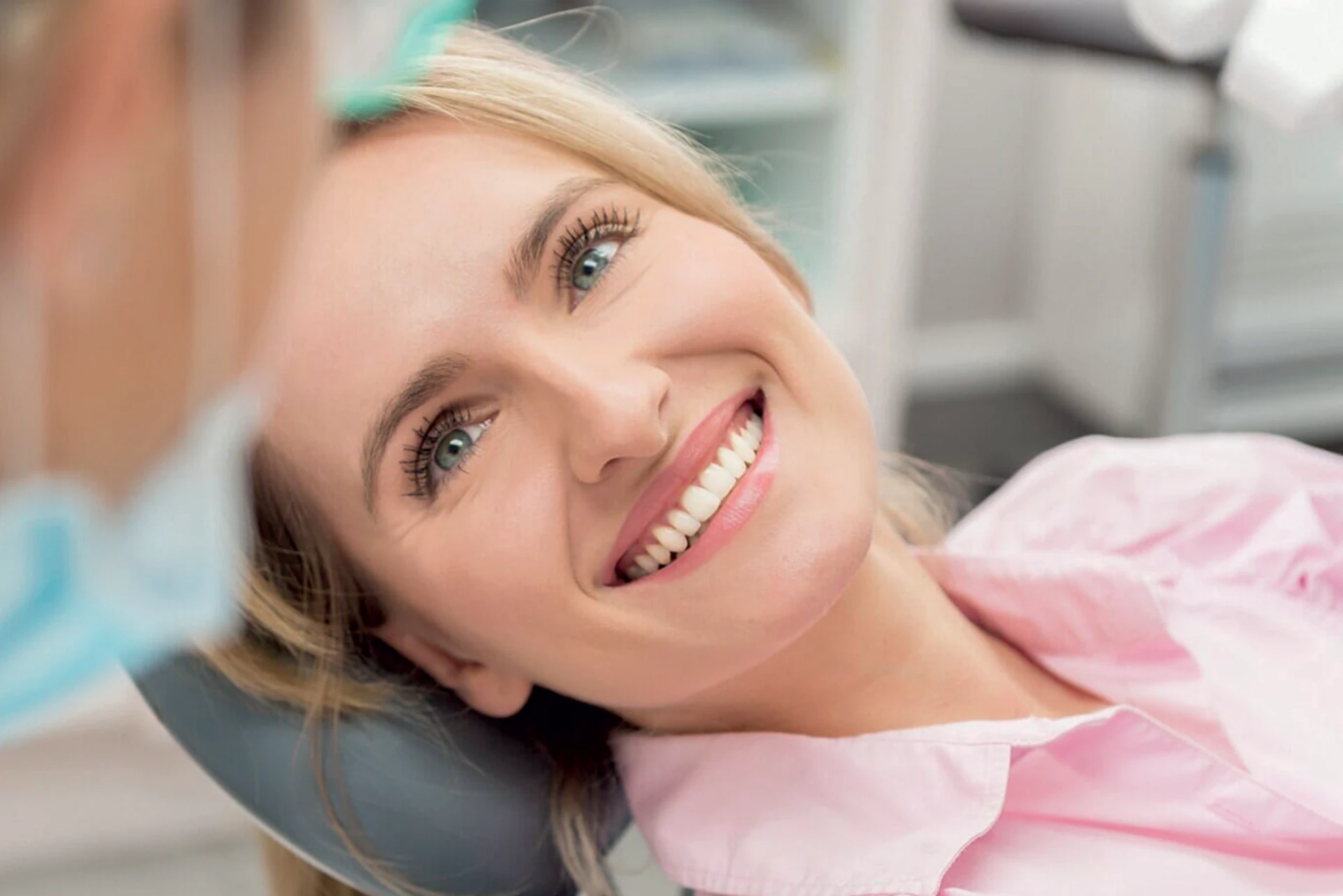 Slide Impiantologia dentale Mobile